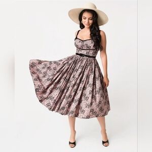 Micheline Pitt Unique Vintage Blush pink black Lace Shelf Bust Vintage Dress M